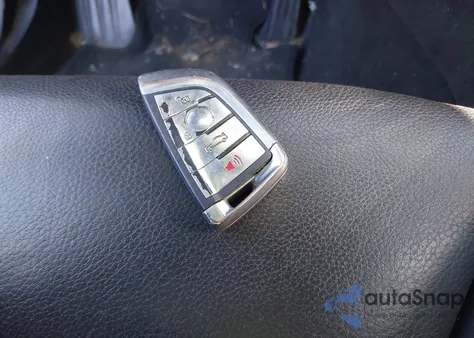 2011 BMW 550I xDrive from USA, damaged, VIN WBAFU9C55BC278451